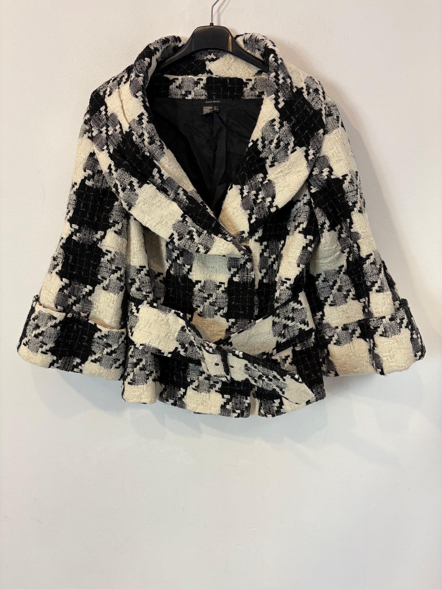 ZARA. Chaqueta cruzada pata de gallo