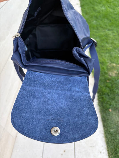 LONGCHAMP. Mochila Le Pliage en azul marino