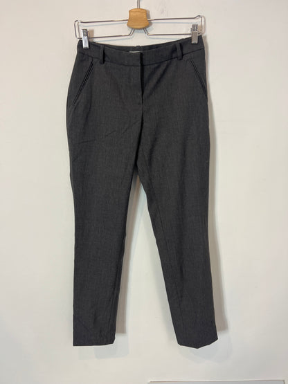 H&M. Pantalón gris formal T.36