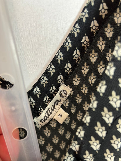 NATURE. Total look black fluid print. TSM