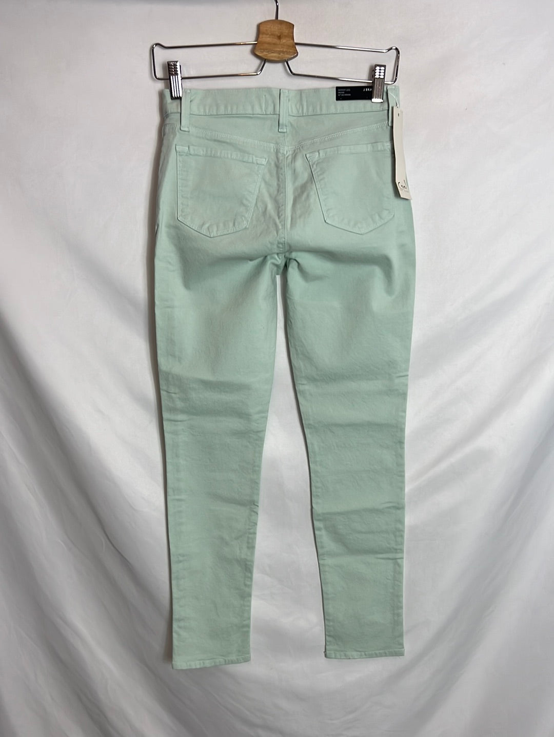 J BRAND. Denim pitillo elastico verde claro. T 27 (36)
