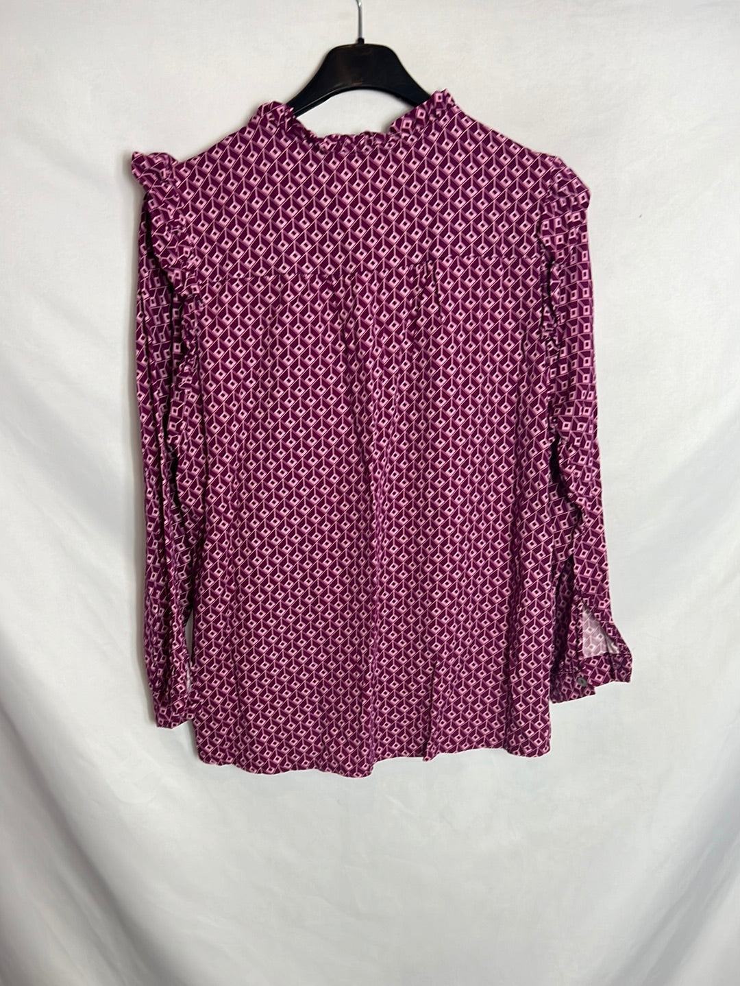 DELUEM. A fluid printed total look. YOU (S)