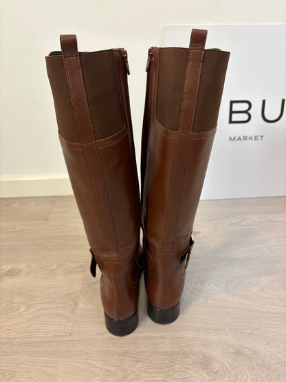 ZARA. Black stretch knit top. TL