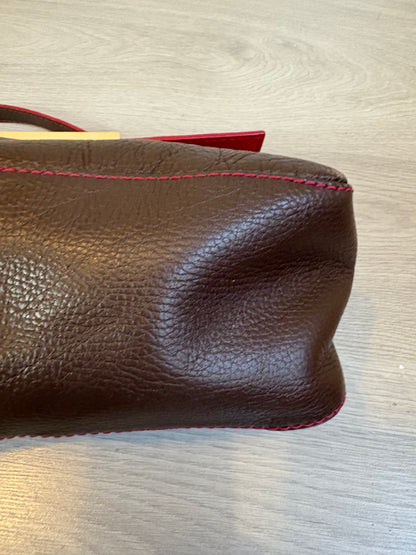 CAROLINA HERRERA. Bolso de hombro detalle cierre