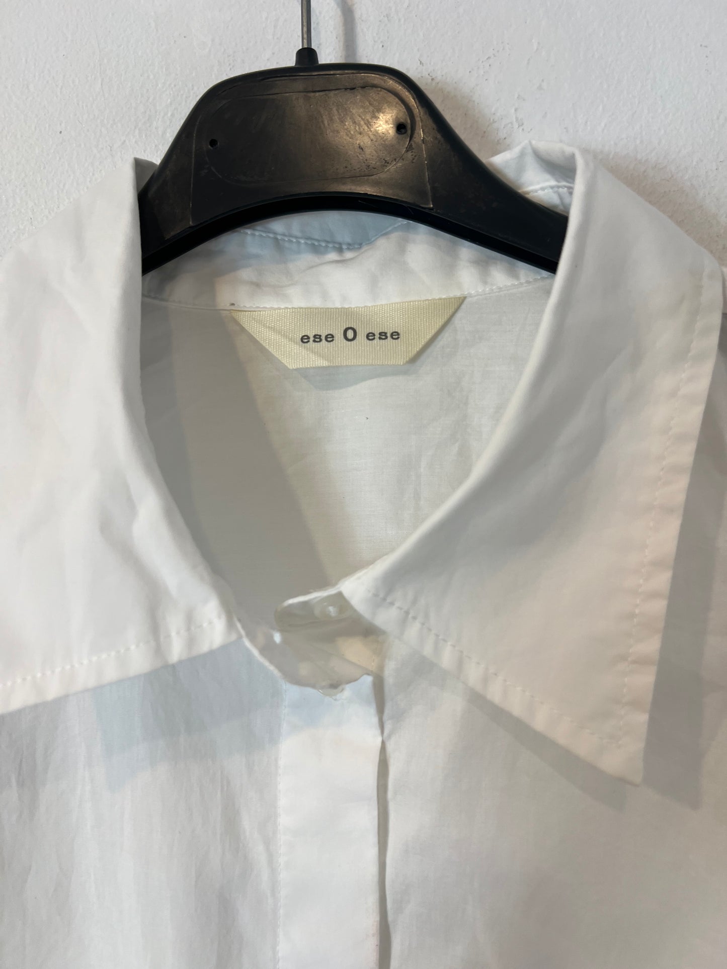 ESE O ESE. Camisa blanca algodón