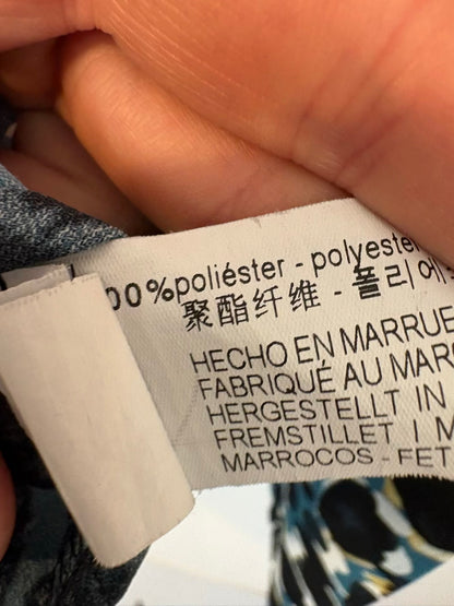 ZARA. Blusa estampada detalle cuello