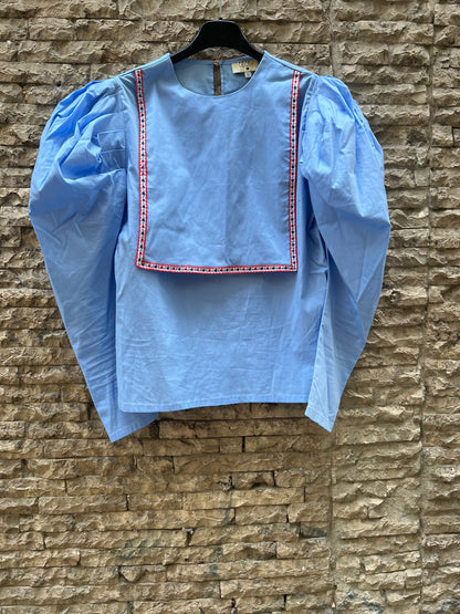 COOSY. Blouse with front detail Ts