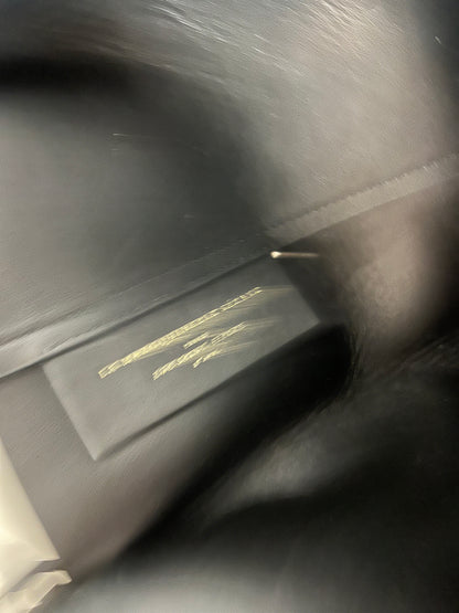 SEZANE. Bolso negro piel shopper