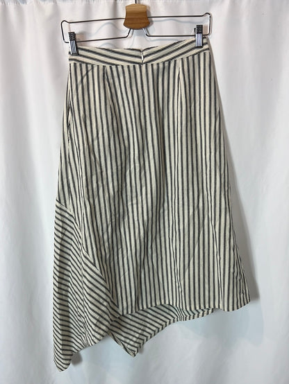 MASSCOB. Falda midi rayas asimétrica. T 36