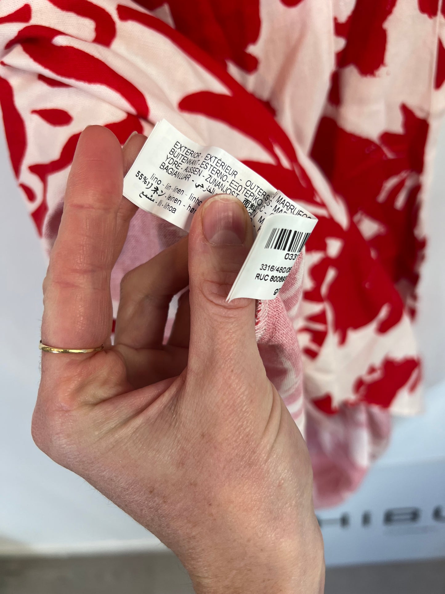 ZARA. Vestido flores rojas con lino T.xs