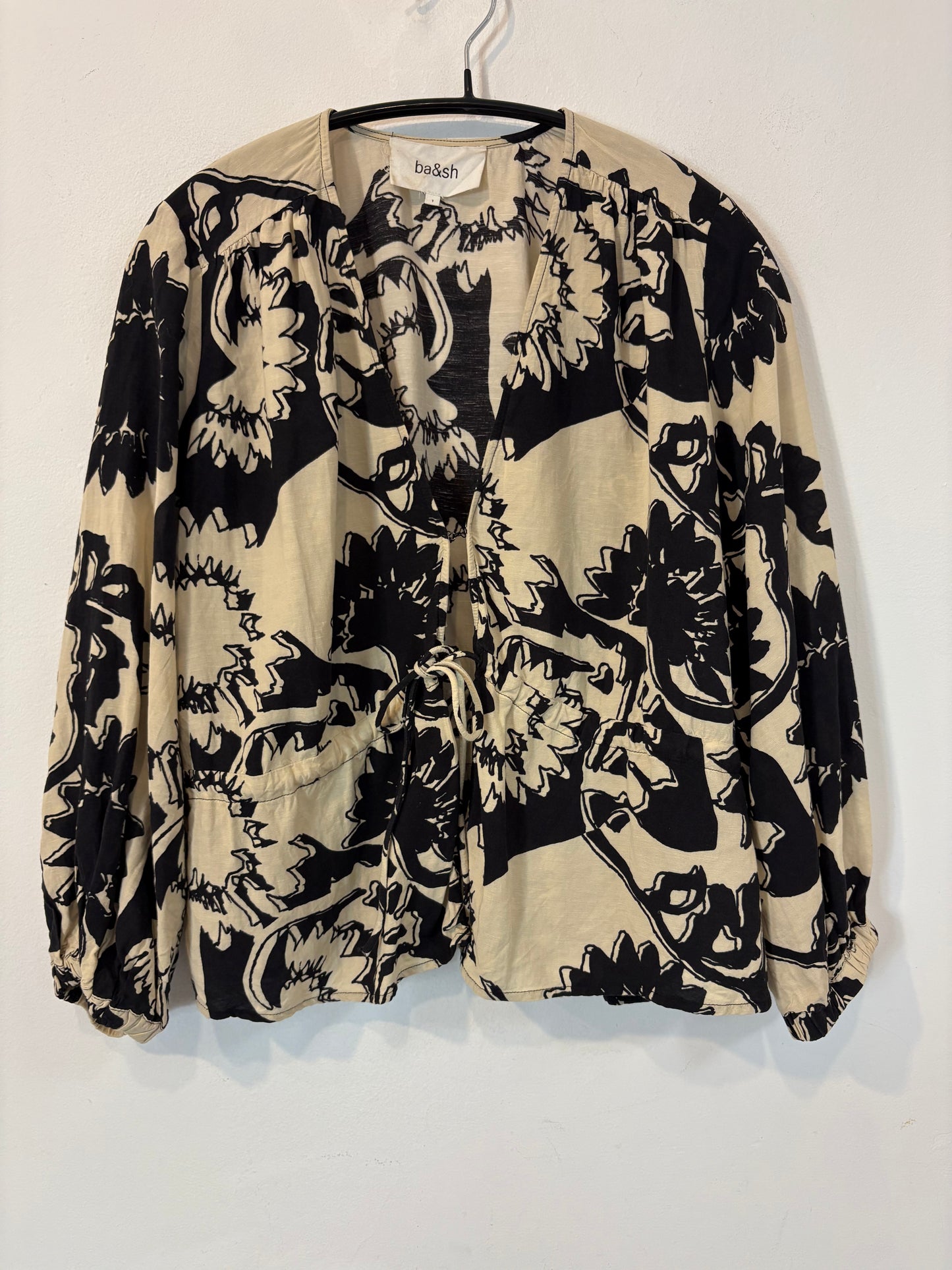 BA&SH. Blusa estampada lazadas