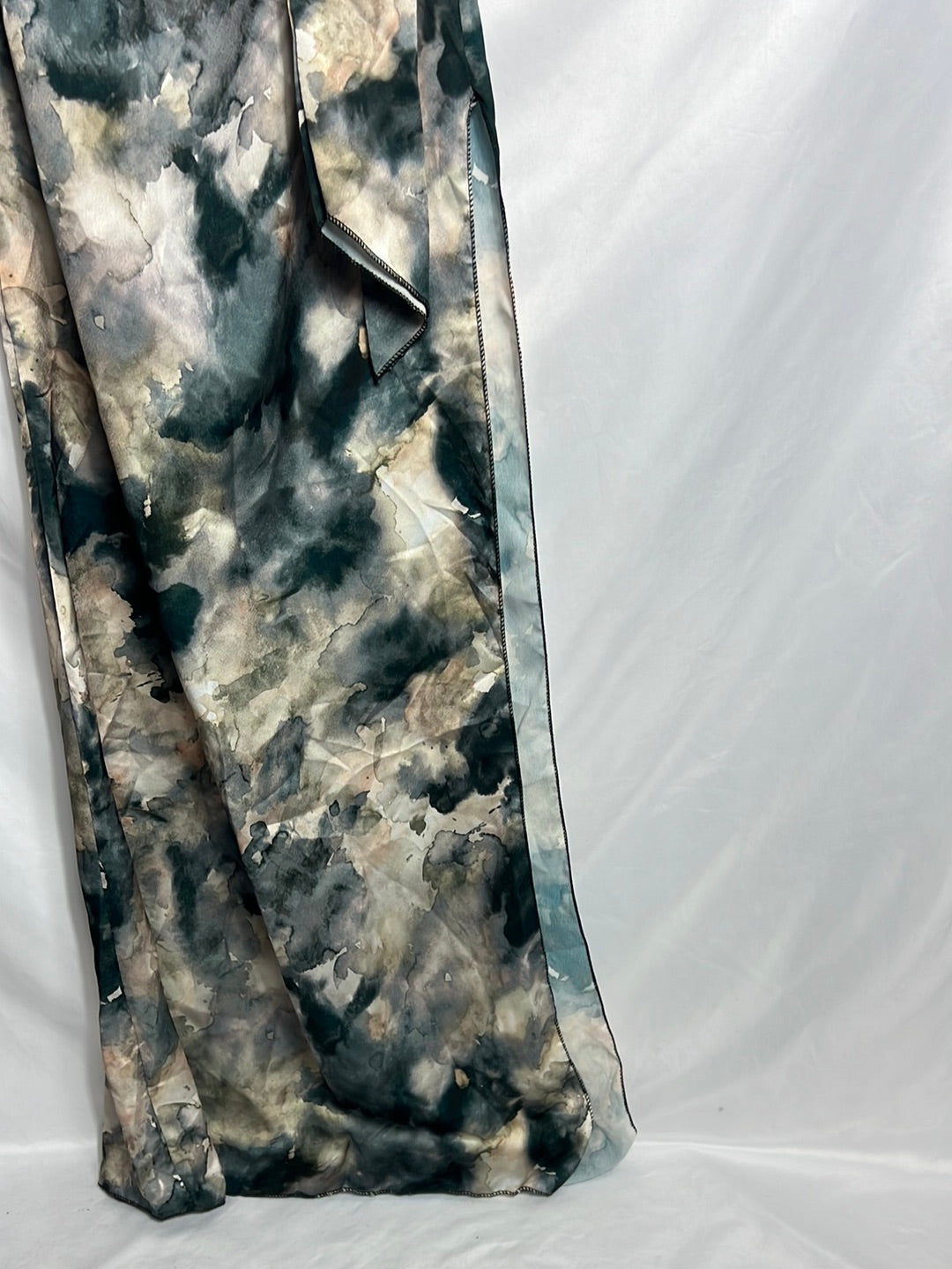 BUGANCO. Vestido largo tie dye Tu(s)