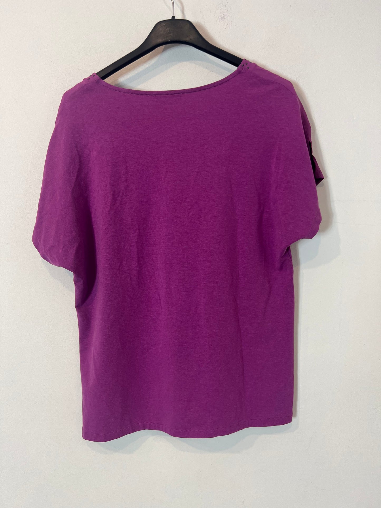 BASLER. Double-textured bougainvillea blouse. TS