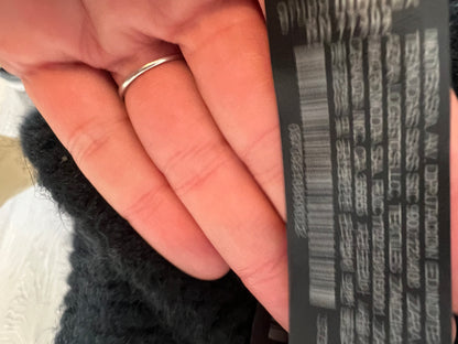 ZARA. Gorro negro canalé