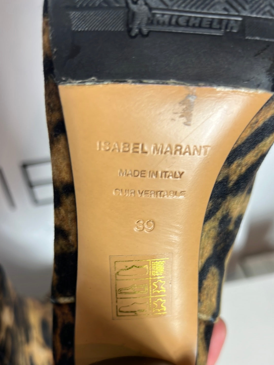 ISABEL MARANT. Botines textura animal print. T 39