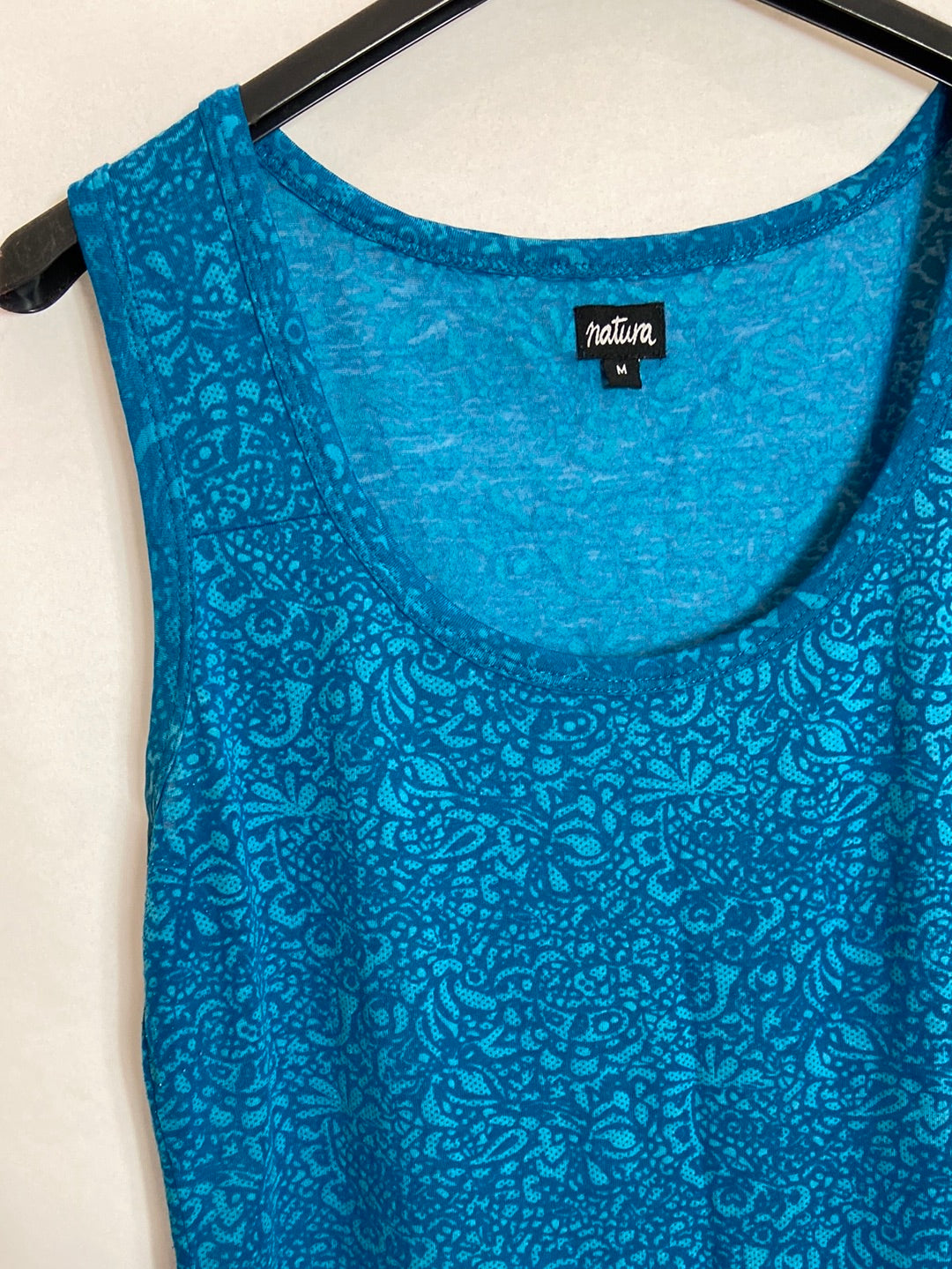 NATURA. Blue printed sleeveless top TM