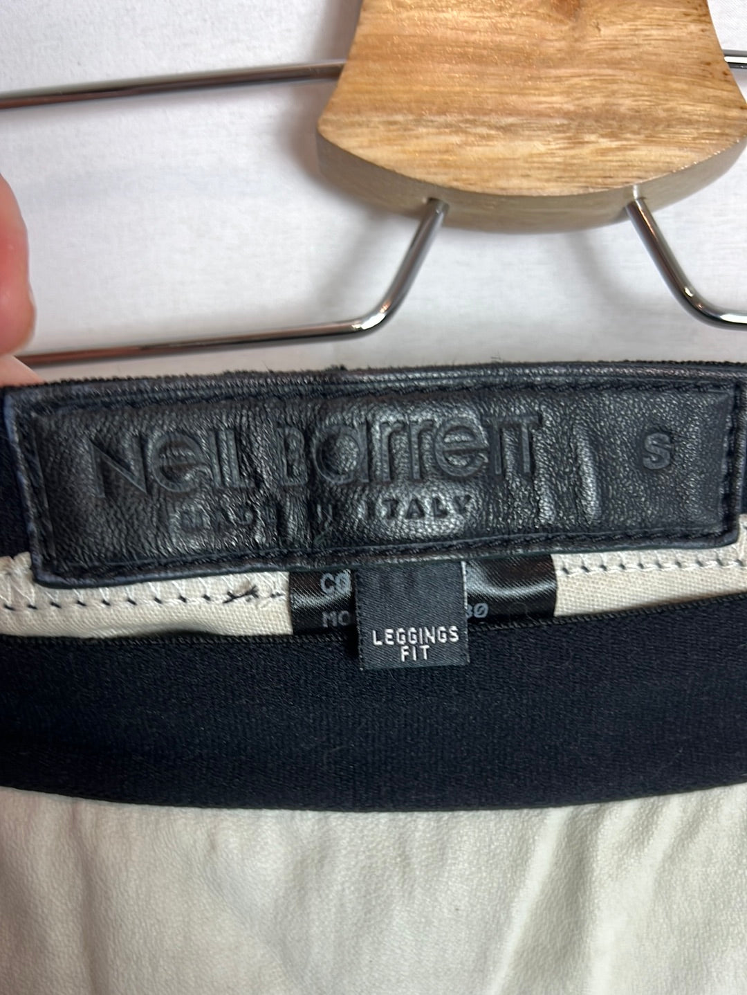 NEIL BARRETT. Tricolor leather leggings. TS (Tara)