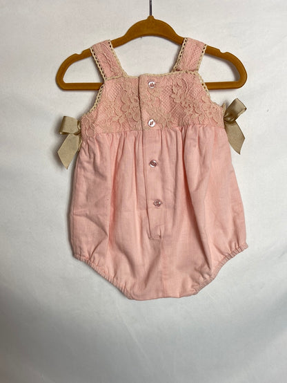 MIRANDA. Pink and beige lace romper. Size 3 months