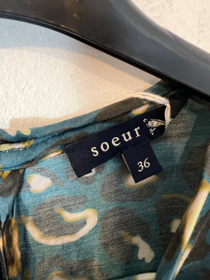 SOEUR. Flowy midi dress with belt. Size 36 (Tara)