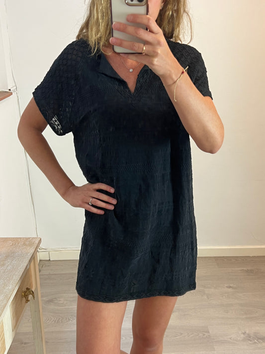 IRO. Black textured dress. Size 40