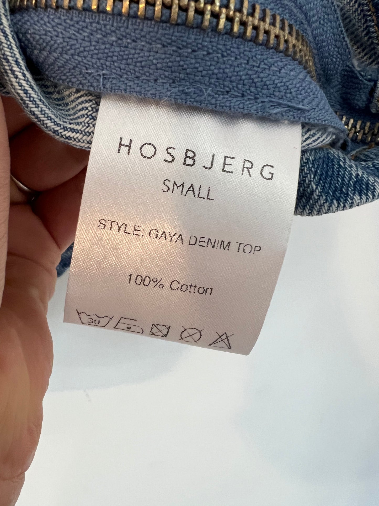 HOSBJERG. Top denim estampado. T S