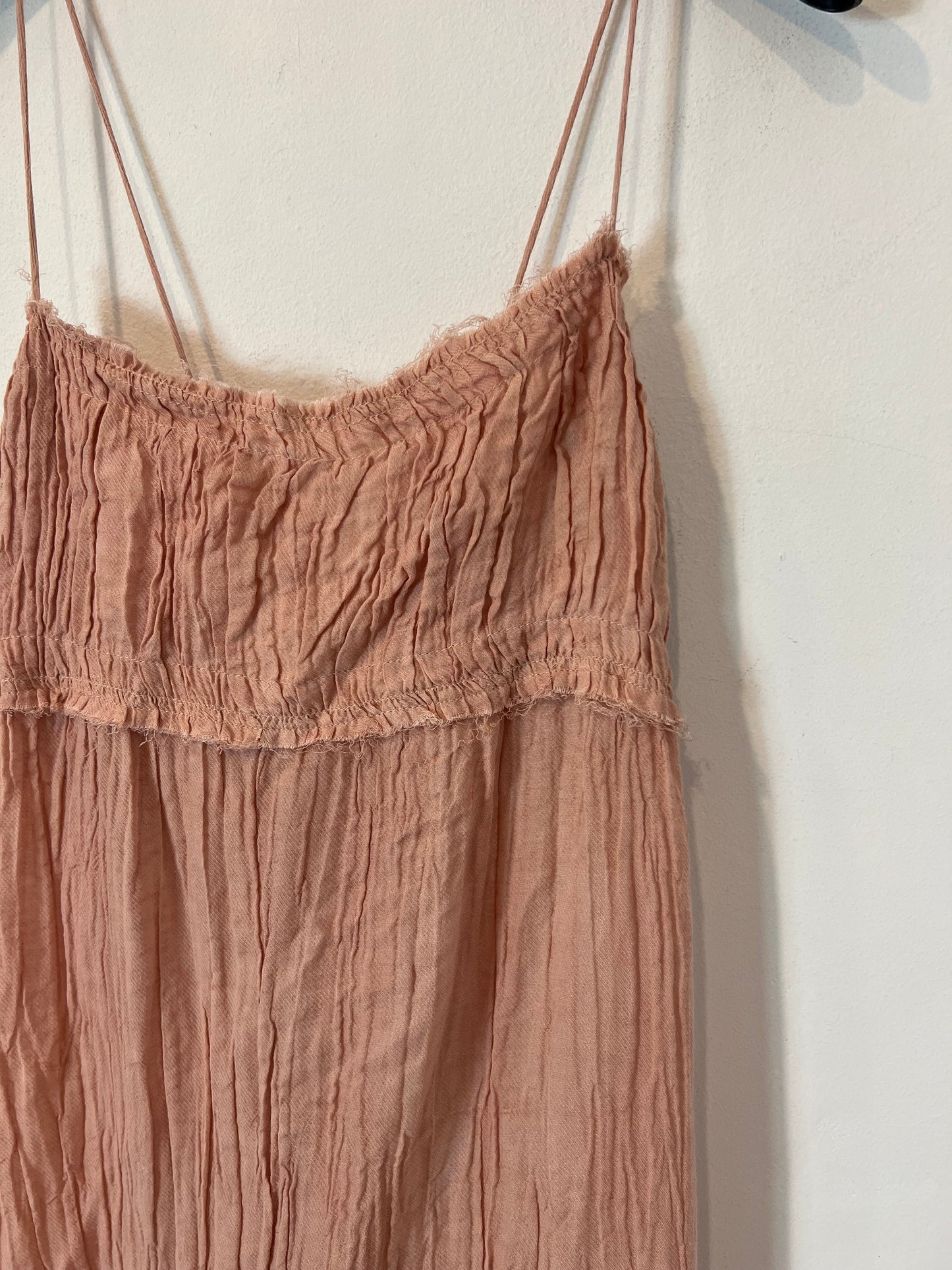 ZARA. Vestido rosa fruncido T.s