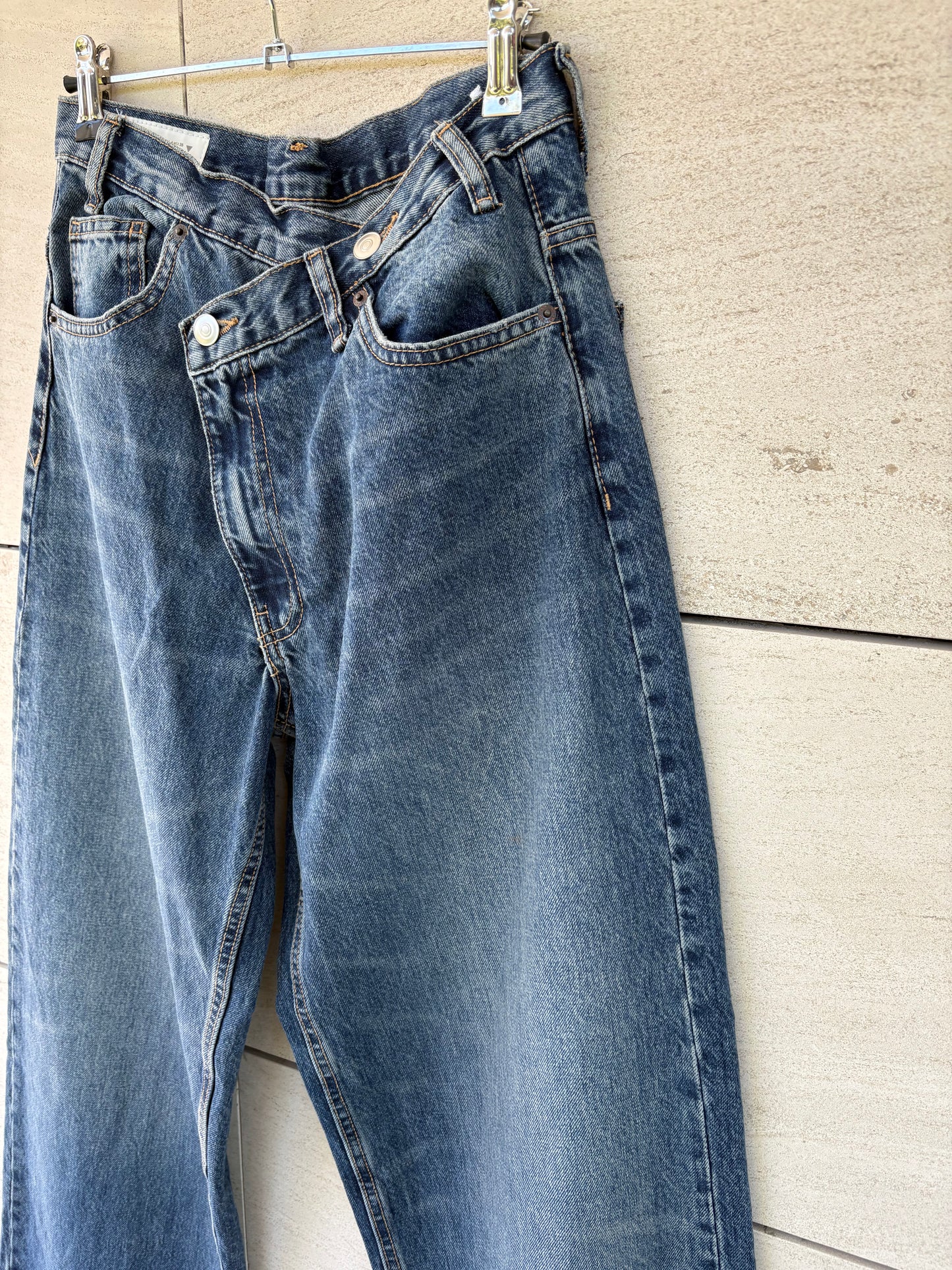 ZARA. Denim pata ancha detalle cintura