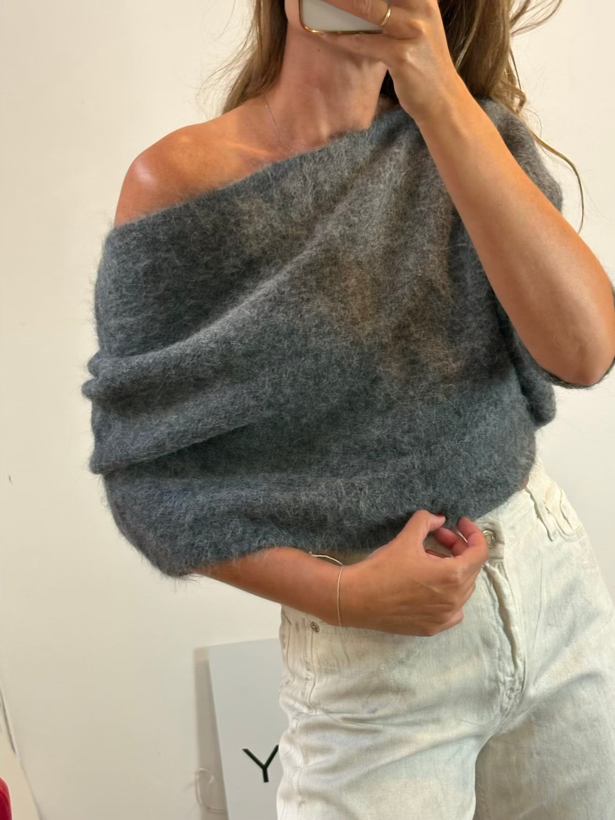 ZARA. Jersey asimétrico gris con alpaca