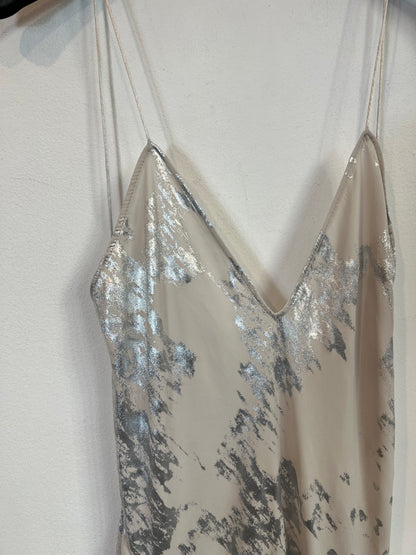 OTRAS. Vestido lencero plateado T.s