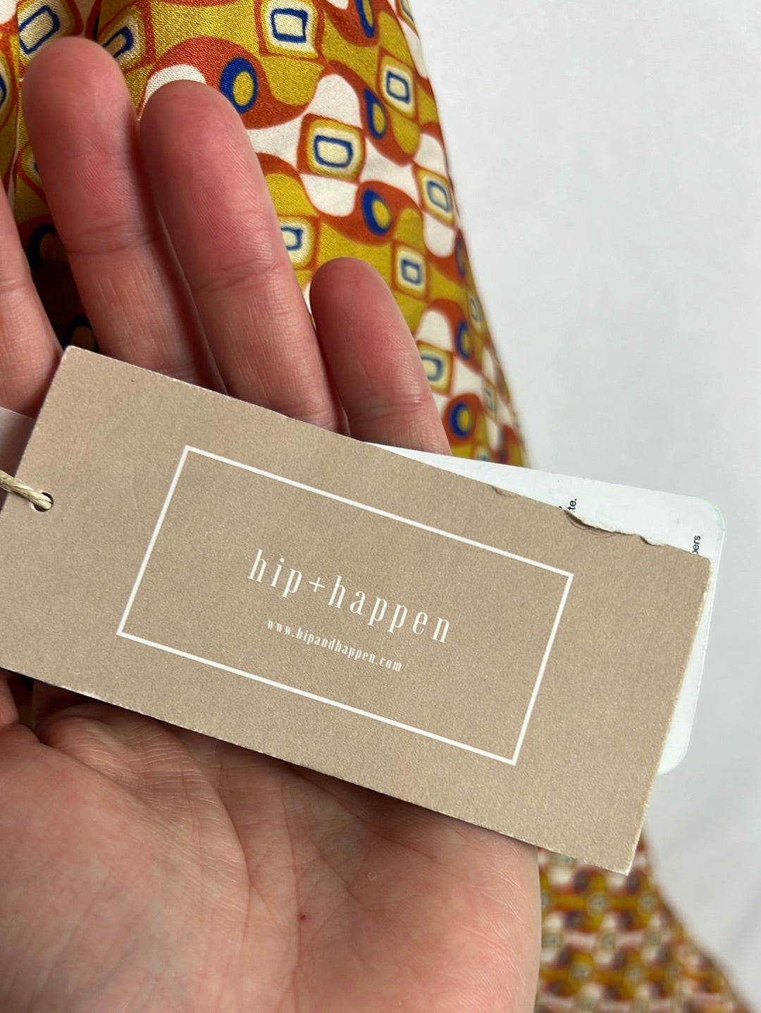 HIP+HAPPEN. Flowy midi dress with retro print. Size XS