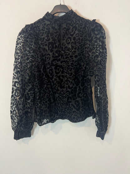 ZARA. Top negro doble textura fruncidos. T S