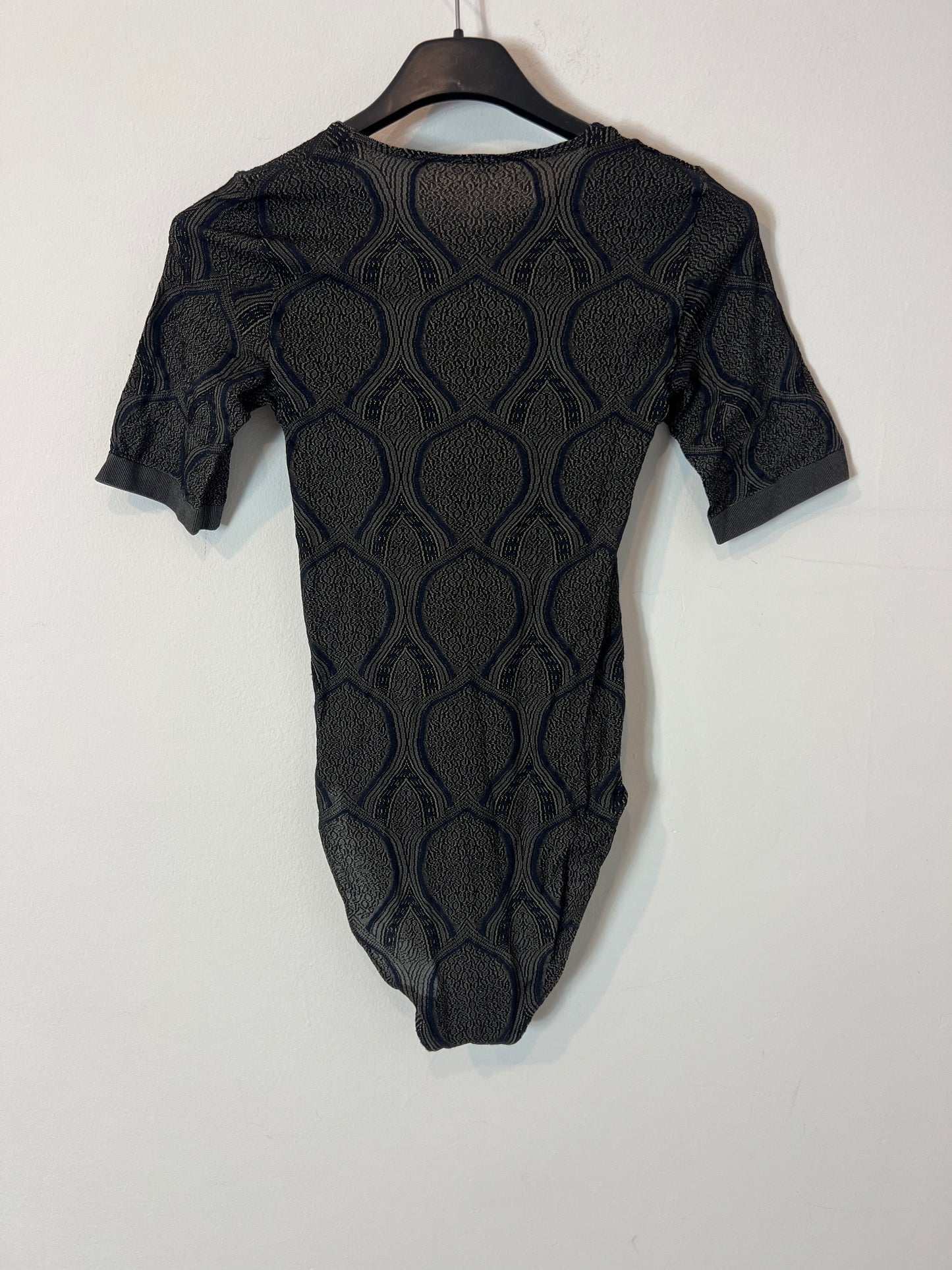 WOLFORD. Gray elastic printed bodysuit. T.S.