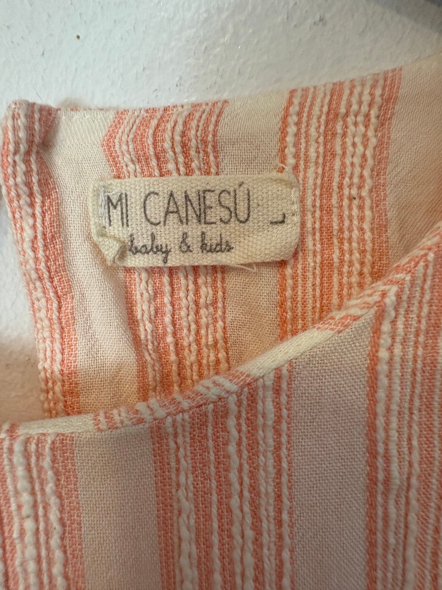 MI CANESÚ. Blusa textura detalle mangas