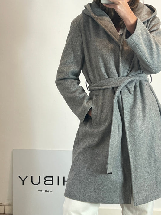 FORMULA JÓVEN. Abrigo gris paño cinturón  T.xl