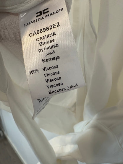 ELISABETTA FRANCHI. Top blanco aberturas/pechera
