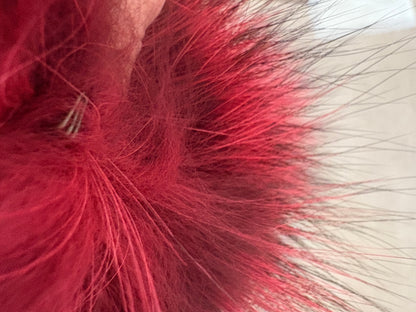 Cuello pelo rojizo