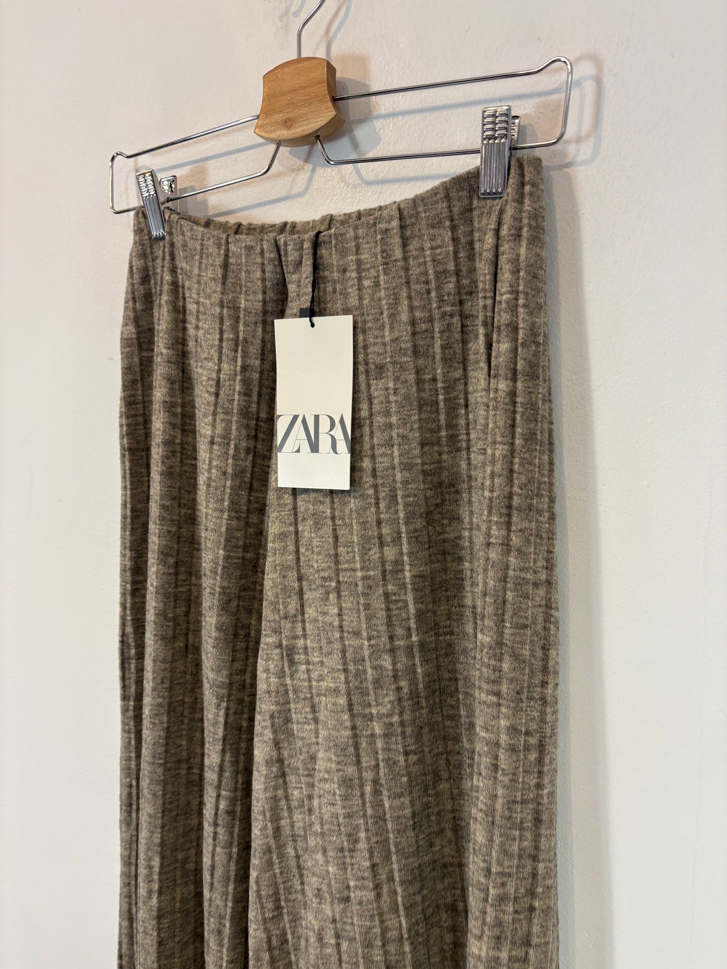 ZARA. Conjunto punto jaspeado. T S/M