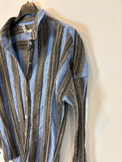 RICH&amp;ROYAL. Two-tone textured blouse. TS