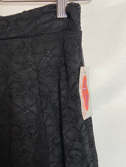 SUSY MODA. Falda negra encaje. T U (S)