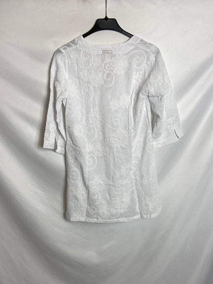 STEP BY STEP. Embroidered white dress. Size 12 years