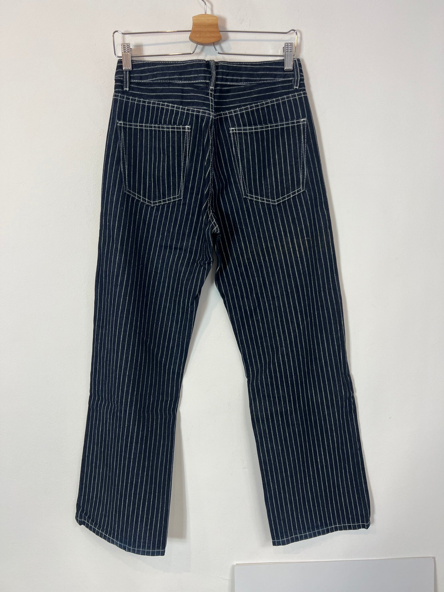 ZARA. Denim recto azul rayas. T 36