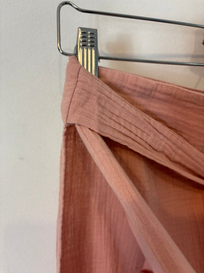 MARIA DE LA ORDEN. Falda pareo rosa cruzada T.m