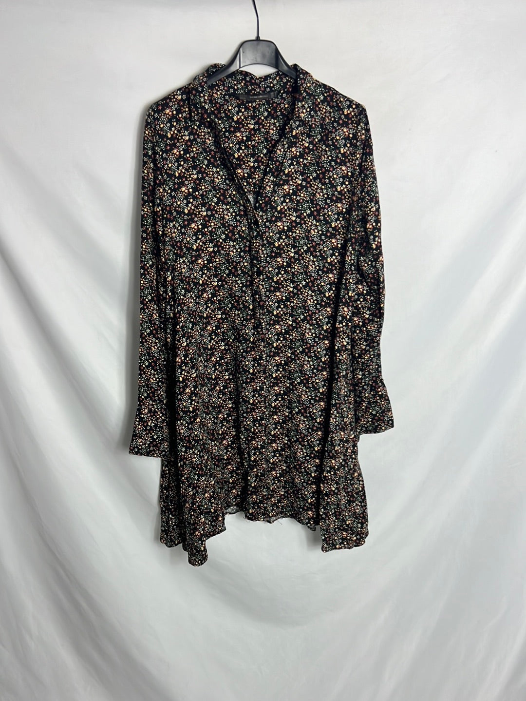 ZARA. Vestido corto camisero flores mini. t S