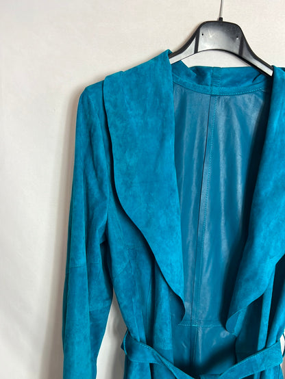 JUST CAVALLI. Chaqueta  turquesa piel fluida. T 38