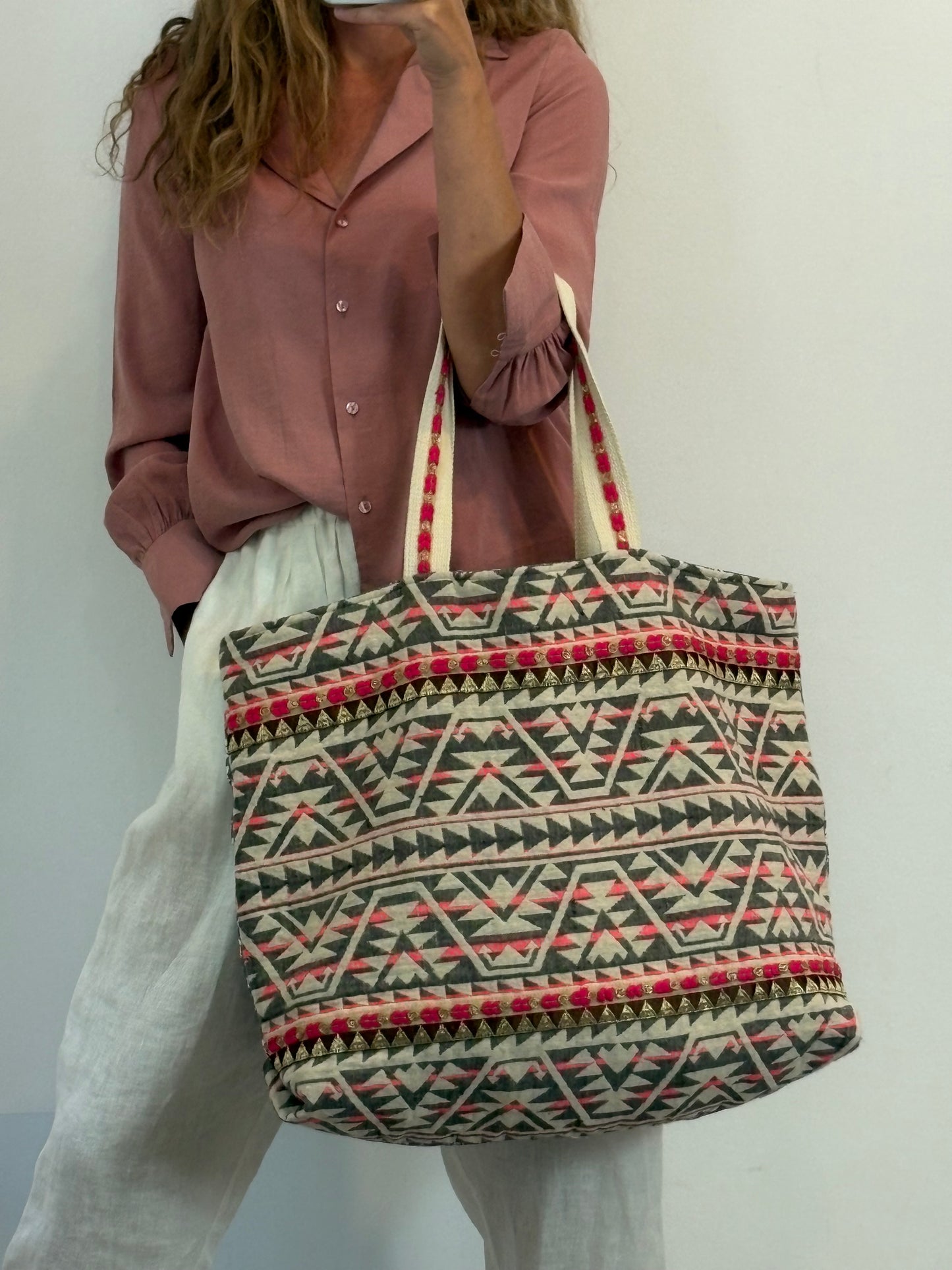 SÉZANE. Multicolored raffia bag