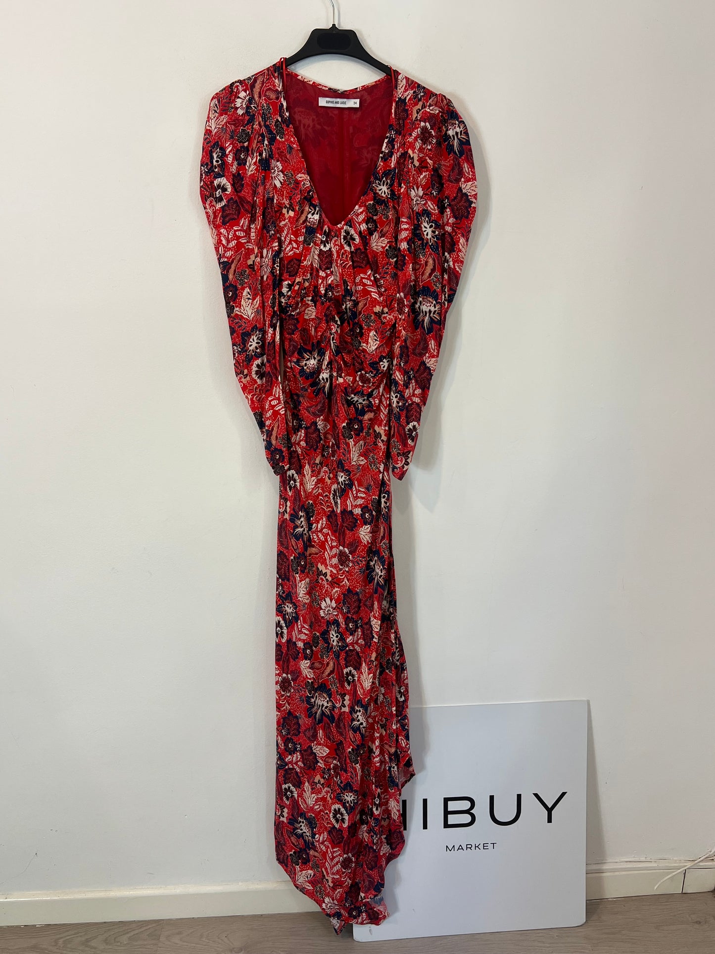 AMEÉ. Sleeveless fringed sweater S.(s)