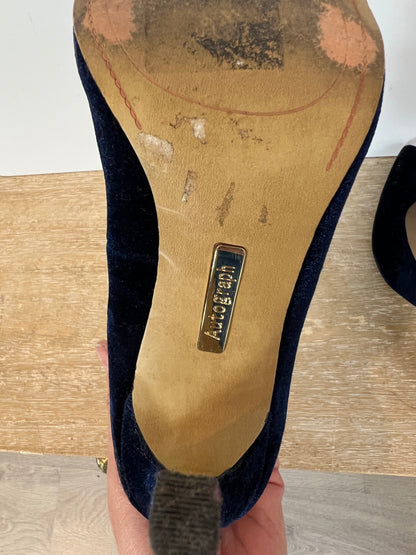 AUTOGRAPH. Salones azules terciopelo. T 38