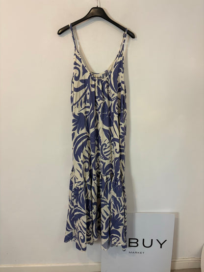Vestido largo estamapdo azules