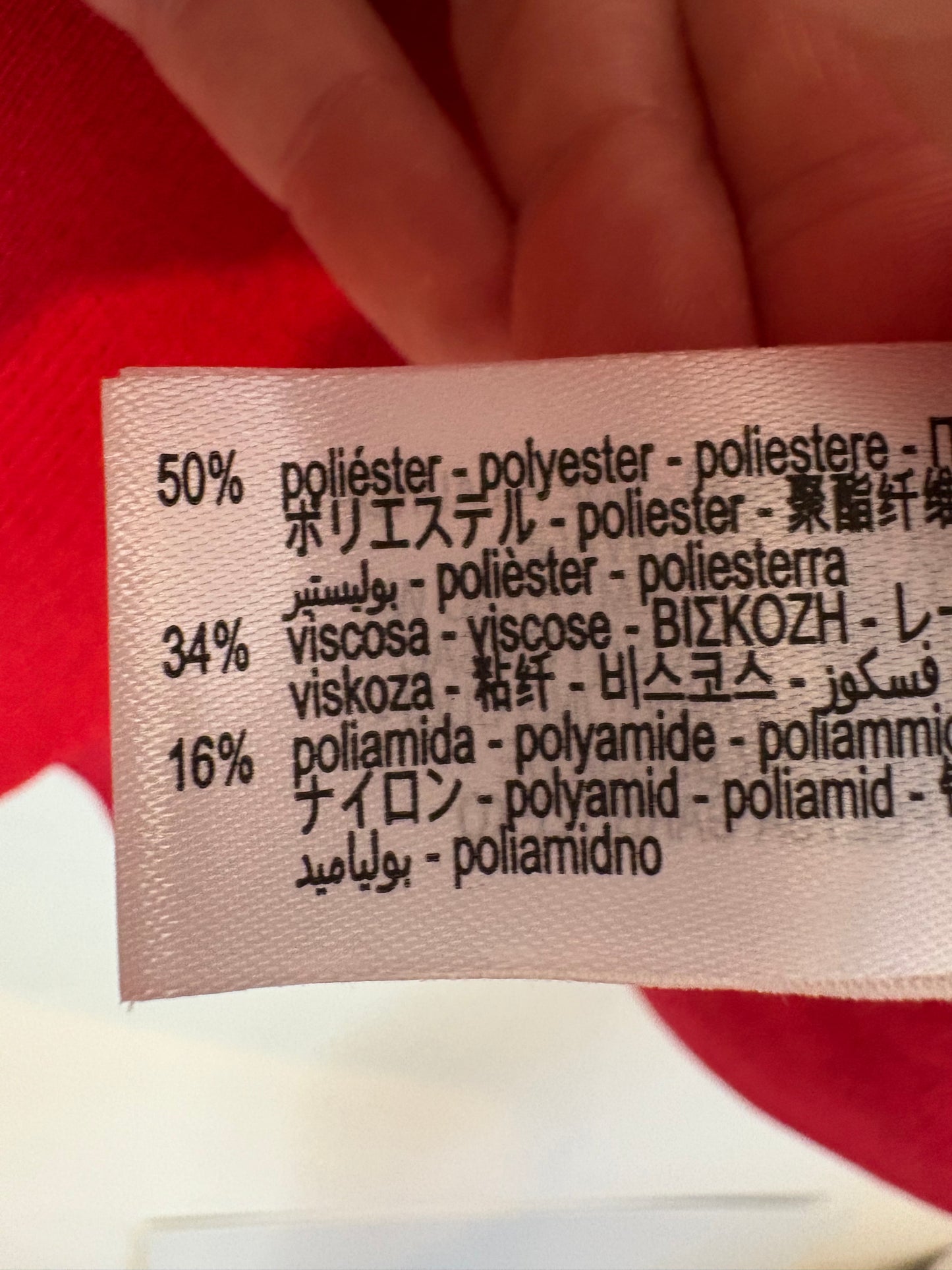 ZARA. Top rojo punto elástico