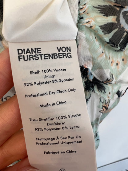 DIANE VON FURSTENBERG. Printed viscose maxi dress. Size 2 (M)